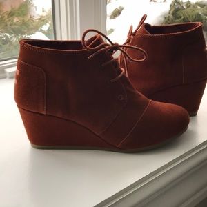 TOMS wedge heels